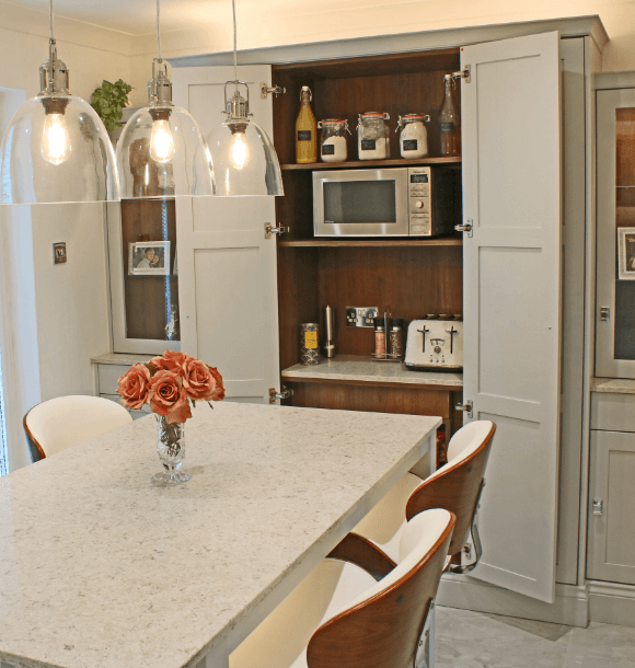 Albany Narrow Shaker